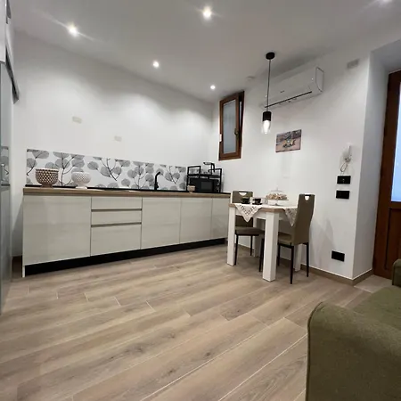 Ad Un Passo Dalla Rocca Luxury Apartment Cefalu