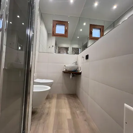 Ad Un Passo Dalla Rocca Luxury Apartment *